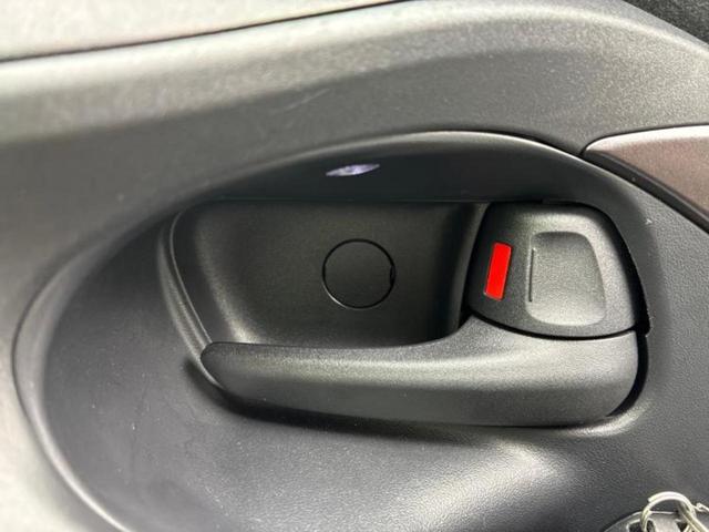 ヤリスクロス ハイブリッドZ 保証書/ディスプレイオーディオ+ナビ8インチ/衝突安全装置/シートヒーター/パノラミックビューモニター/車線逸脱防止支援システム/シート ハーフレザー/ヘッドランプ LED/HDMI接続 全周囲カメラ(40枚目)