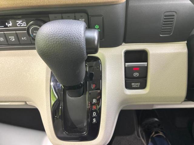 N-BOX ヒョウジュン 保証書/ディスプレイオーディオ8インチ/ホンダセンシング/電動スライドドア/シートヒーター 前席/車線逸脱防止支援システム/ヘッドランプ LED/HDMI接続/EBD付ABS/横滑り防止装置(16枚目)