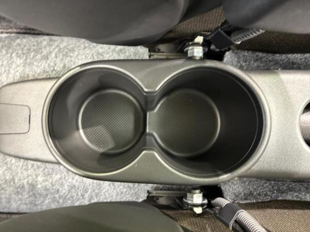 アルト ４ＷＤ　Ｌ　新品タイヤ／セーフティサポート（スズキ）／シートヒーター　前席／車線逸脱防止支援システム／ＥＢＤ付ＡＢＳ／横滑り防止装置／アイドリングストップ／禁煙車／エアバッグ　運転席／エアバッグ　助手席　４ＷＤ（25枚目）