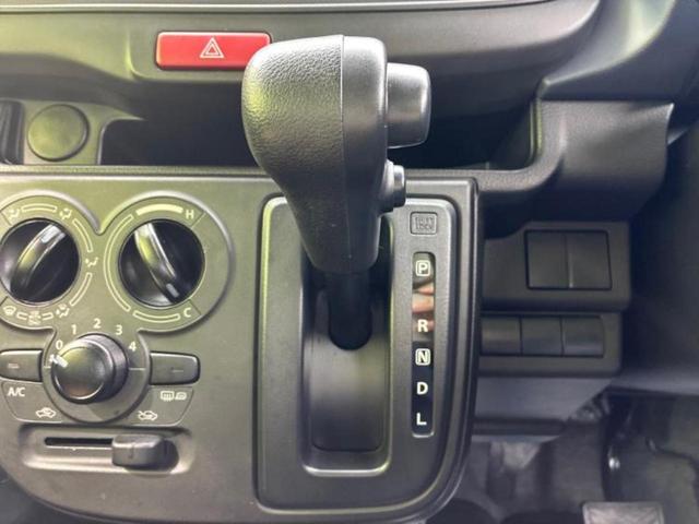 アルト ４ＷＤ　Ｌ　新品タイヤ／セーフティサポート（スズキ）／シートヒーター　前席／車線逸脱防止支援システム／ＥＢＤ付ＡＢＳ／アイドリングストップ／禁煙車／エアバッグ　運転席／エアバッグ　助手席／衝突安全ボディ　４ＷＤ（13枚目）