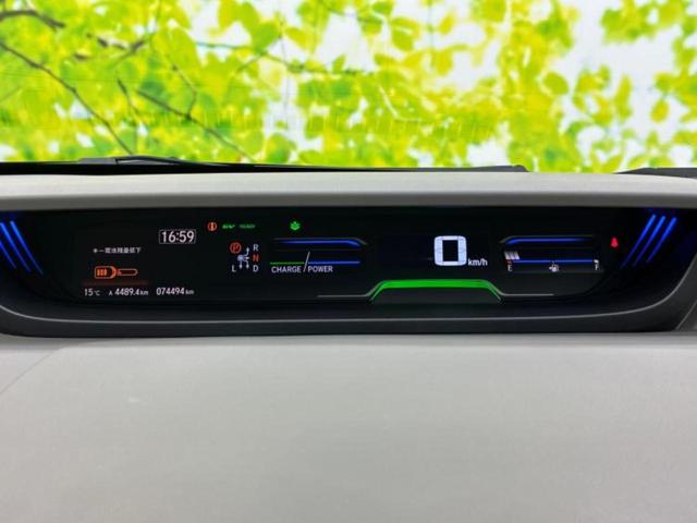フリードハイブリッド ハイブリッドＧホンダセンシング　純正　９インチ　ＳＤナビ／衝突安全装置／両側電動スライドドア／車線逸脱防止支援システム／シート　ハーフレザー／ドライブレコーダー　前後／ヘッドランプ　ＬＥＤ／ＥＴＣ／ＥＢＤ付ＡＢＳ／横滑り防止装置（14枚目）