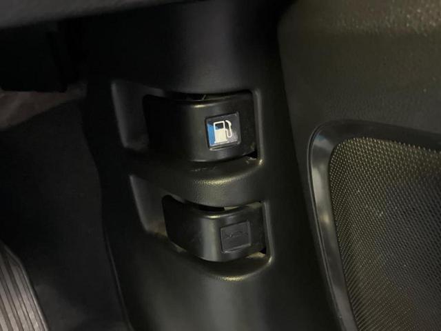 フリードハイブリッド ハイブリッドＧホンダセンシング　純正　９インチ　ＳＤナビ／衝突安全装置／両側電動スライドドア／車線逸脱防止支援システム／シート　ハーフレザー／ドライブレコーダー　前後／ヘッドランプ　ＬＥＤ／ＥＴＣ／ＥＢＤ付ＡＢＳ／横滑り防止装置（31枚目）