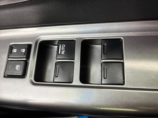 フリードハイブリッド ハイブリッドＧホンダセンシング　純正　９インチ　ＳＤナビ／衝突安全装置／両側電動スライドドア／車線逸脱防止支援システム／シート　ハーフレザー／ドライブレコーダー　前後／ヘッドランプ　ＬＥＤ／ＥＴＣ／ＥＢＤ付ＡＢＳ／横滑り防止装置（42枚目）