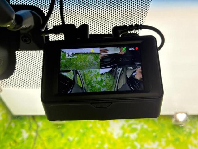 フリードハイブリッド ハイブリッドＧホンダセンシング　純正　９インチ　ＳＤナビ／衝突安全装置／両側電動スライドドア／車線逸脱防止支援システム／シート　ハーフレザー／ドライブレコーダー　前後／ヘッドランプ　ＬＥＤ／ＥＴＣ／ＥＢＤ付ＡＢＳ／横滑り防止装置（50枚目）