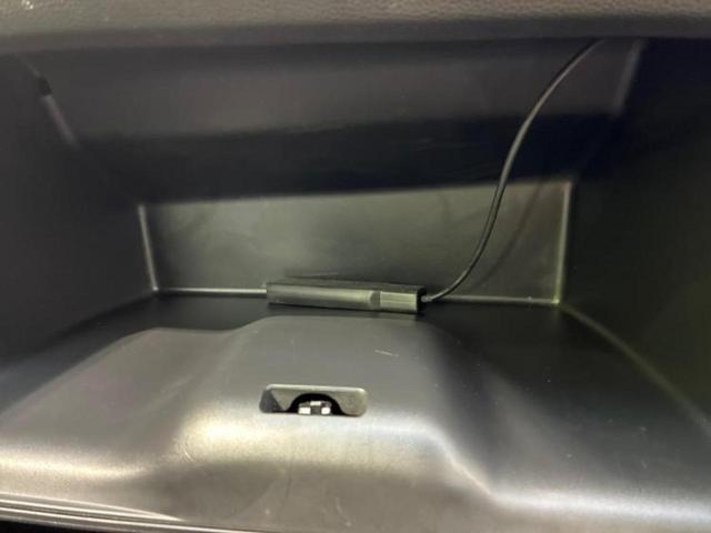 フリードハイブリッド ハイブリッドＧホンダセンシング　純正　９インチ　ＳＤナビ／衝突安全装置／両側電動スライドドア／車線逸脱防止支援システム／シート　ハーフレザー／ドライブレコーダー　前後／ヘッドランプ　ＬＥＤ／ＥＴＣ／ＥＢＤ付ＡＢＳ／横滑り防止装置（52枚目）