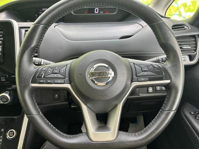 セレナ ハイウェイスターVセレクション 新品タイヤ/純正 SDナビ/フリップダウンモニター/衝突安全装置/両側電動スライドドア/アラウンドビューモニター/車線逸脱防止支援システム/ドライブレコーダー 社外/ヘッドランプ LED/ETC(14枚目)