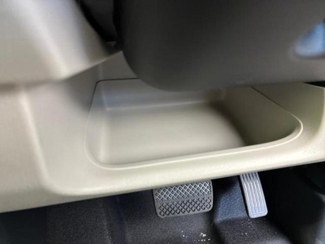 Ｎ－ＢＯＸ ヒョウジュン　保証書／純正　８インチ　ナビ／ホンダセンシング／電動スライドドア／シートヒーター　前席／車線逸脱防止支援システム／登録済未使用車／ヘッドランプ　ＬＥＤ／Ｂｌｕｅｔｏｏｔｈ接続／ＥＢＤ付ＡＢＳ　禁煙車（32枚目）