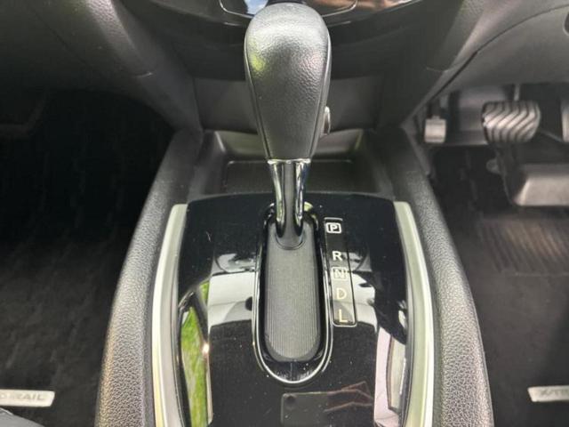 エクストレイル ４ＷＤ２０Ｘエマブレパッケージ　新品タイヤ／純正　ＳＤナビ／衝突安全装置／シートヒーター／車線逸脱防止支援システム／シート　合皮／ＥＴＣ／ＥＢＤ付ＡＢＳ／横滑り防止装置／アイドリングストップ／バックモニター／フルセグＴＶ　４ＷＤ（18枚目）