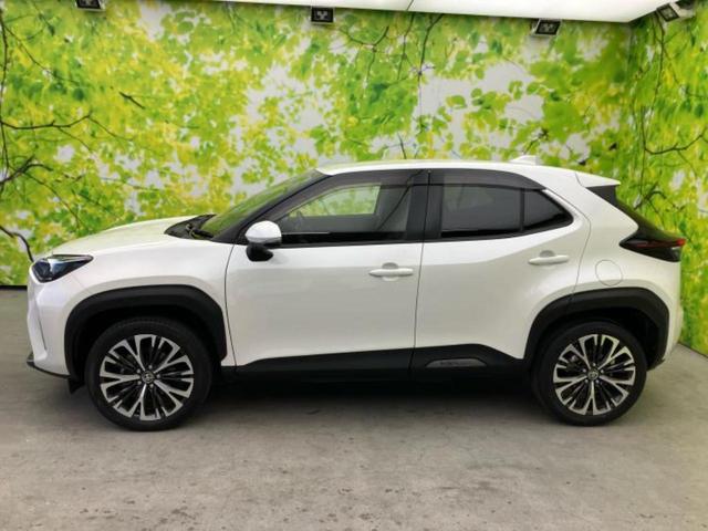 ヤリスクロス ハイブリッドＺ　保証書／ディスプレイオーディオ＋ナビ８インチ／衝突安全装置／シートヒーター／パノラミックビューモニター／車線逸脱防止支援システム／シート　ハーフレザー／ドライブレコーダー　社外　衝突被害軽減システム（2枚目）