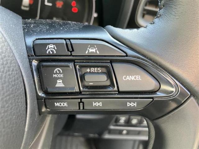 シエンタ ハイブリッドＺ　保証書／ディスプレイオーディオ＋ナビ１０インチ／衝突安全装置／両側電動スライドドア／パノラミックビューモニター／車線逸脱防止支援システム／パーキングアシスト　自動操舵　衝突被害軽減システム　禁煙車（17枚目）