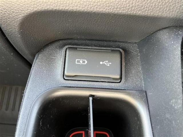 シエンタ ハイブリッドＺ　保証書／ディスプレイオーディオ＋ナビ１０インチ／衝突安全装置／両側電動スライドドア／パノラミックビューモニター／車線逸脱防止支援システム／パーキングアシスト　自動操舵　衝突被害軽減システム　禁煙車（18枚目）