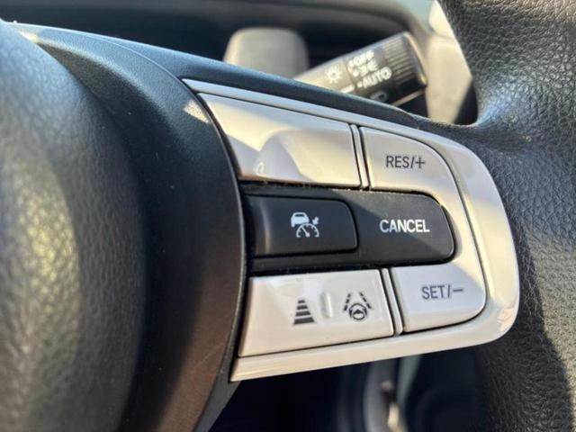 フィット ホーム 新品タイヤ/保証書/純正 SDナビ/衝突安全装置/車線逸脱防止支援システム/シート ハーフレザー/ヘッドランプ LED/ETC/EBD付ABS/横滑り防止装置/クルーズコントロール/バックモニター(29枚目)