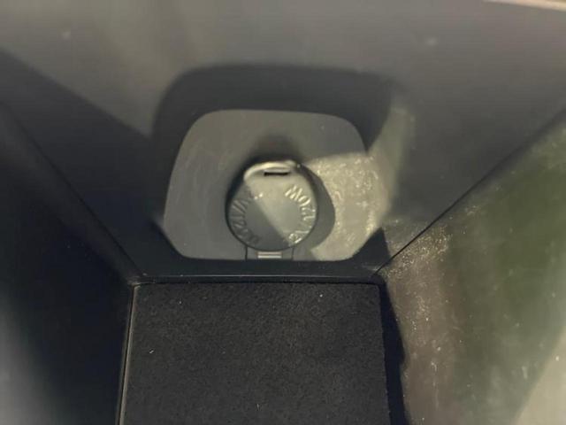 ハリアーハイブリッド Ｇ　新品タイヤ／保証書／ディスプレイオーディオ９インチ／デジタルインナーミラー／衝突安全装置／車線逸脱防止支援システム／シート　ハーフレザー／電動バックドア／ヘッドランプ　ＬＥＤ　衝突被害軽減システム（41枚目）