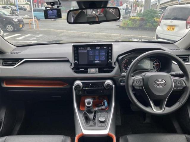 ＲＡＶ４ ４ＷＤアドベンチャー　新品タイヤ／保証書／ディスプレイオーディオ９インチ／トヨタセーフティセンス／車線逸脱防止支援システム／シート　合皮／ドライブレコーダー　前後／ヘッドランプ　ＬＥＤ／Ｂｌｕｅｔｏｏｔｈ接続　バックカメラ（4枚目）