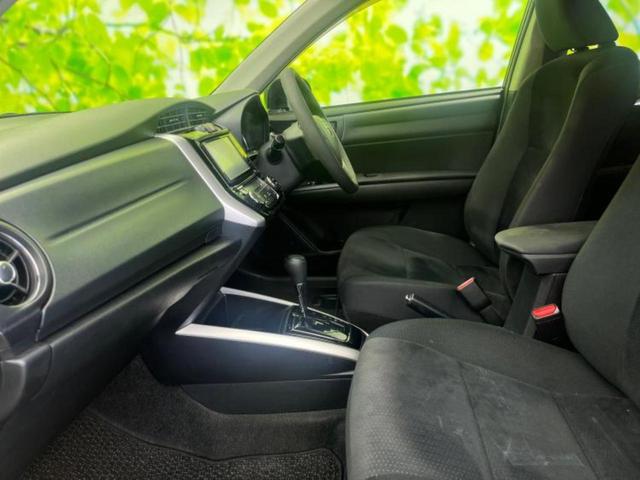 カローラフィールダー １．５Ｇ　新品タイヤ／純正　ＳＤナビ／衝突安全装置／車線逸脱防止支援システム／ヘッドランプ　ＨＩＤ／Ｂｌｕｅｔｏｏｔｈ接続／ＥＴＣ／ＥＢＤ付ＡＢＳ／横滑り防止装置／アイドリングストップ／バックモニター（6枚目）