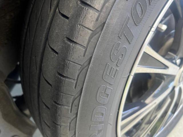 カローラフィールダー １．５Ｇ　新品タイヤ／純正　ＳＤナビ／衝突安全装置／車線逸脱防止支援システム／ヘッドランプ　ＨＩＤ／Ｂｌｕｅｔｏｏｔｈ接続／ＥＴＣ／ＥＢＤ付ＡＢＳ／横滑り防止装置／アイドリングストップ／バックモニター（44枚目）