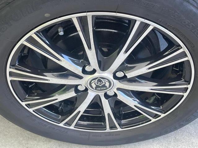 カローラフィールダー １．５Ｇ　新品タイヤ／純正　ＳＤナビ／衝突安全装置／車線逸脱防止支援システム／ヘッドランプ　ＨＩＤ／Ｂｌｕｅｔｏｏｔｈ接続／ＥＴＣ／ＥＢＤ付ＡＢＳ／横滑り防止装置／アイドリングストップ／バックモニター（49枚目）