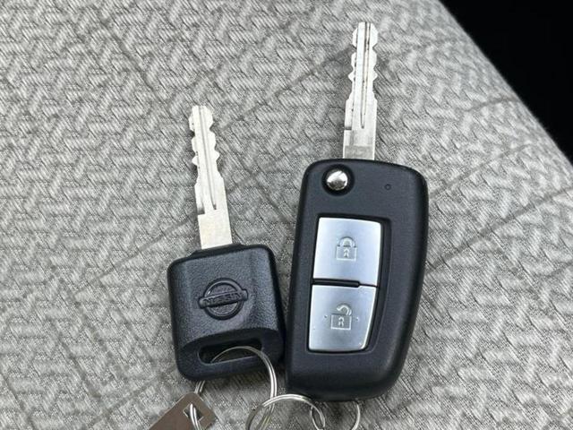 デイズ Ｓ　新品タイヤ／保証書／アイドリングストップ／禁煙車／エアバッグ　運転席／エアバッグ　助手席／衝突安全ボディ／パワーウインドウ／キーレス／パワーステアリング／オートライト／ハイビームアシスト（29枚目）