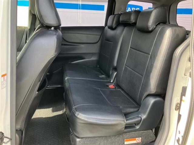 シエンタ Ｇセーフティエディション　新品タイヤ／ＴＲＤエアロ／保証書／純正　９インチ　ＳＤナビ／トヨタセーフティセンス／両側電動スライドドア／シートヒーター　前席／パノラミックビューモニター／車線逸脱防止支援システム　全周囲カメラ（7枚目）