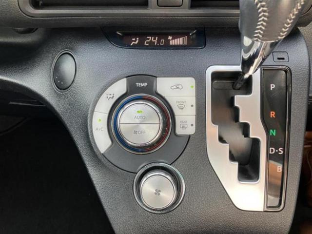 シエンタ Ｇセーフティエディション　新品タイヤ／ＴＲＤエアロ／保証書／純正　９インチ　ＳＤナビ／トヨタセーフティセンス／両側電動スライドドア／シートヒーター　前席／パノラミックビューモニター／車線逸脱防止支援システム　全周囲カメラ（15枚目）