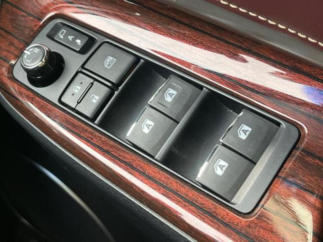 ハリアー プレミアム　サンルーフ／社外　９インチ　ＳＤナビ／衝突安全装置／車線逸脱防止支援システム／シート　ハーフレザー／電動バックドア／ヘッドランプ　ＬＥＤ／ＥＴＣ／ＥＢＤ付ＡＢＳ／横滑り防止装置　衝突被害軽減システム（24枚目）