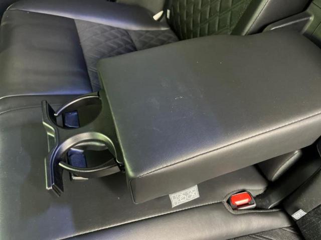 ハリアー プレミアム　サンルーフ／社外　９インチ　ＳＤナビ／衝突安全装置／車線逸脱防止支援システム／シート　ハーフレザー／電動バックドア／ヘッドランプ　ＬＥＤ／ＥＴＣ／ＥＢＤ付ＡＢＳ／横滑り防止装置　衝突被害軽減システム（33枚目）