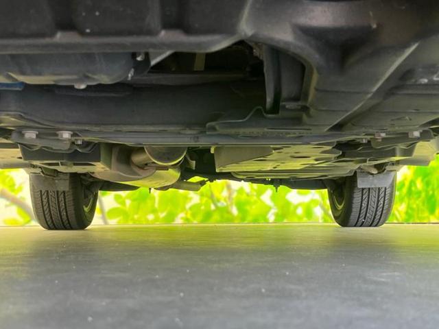 ハリアー プレミアム　サンルーフ／社外　９インチ　ＳＤナビ／衝突安全装置／車線逸脱防止支援システム／シート　ハーフレザー／電動バックドア／ヘッドランプ　ＬＥＤ／ＥＴＣ／ＥＢＤ付ＡＢＳ／横滑り防止装置　衝突被害軽減システム（51枚目）