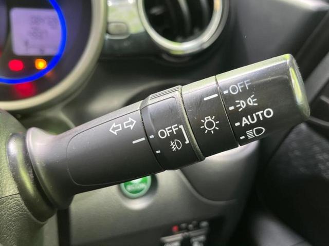 Ｎ－ＢＯＸカスタム Ｇ・ターボパッケージ　新品タイヤ／保証書／社外　８インチ　ＳＤナビ／両側電動スライドドア／ヘッドランプ　ＨＩＤ／Ｂｌｕｅｔｏｏｔｈ接続／ＥＴＣ／ＥＢＤ付ＡＢＳ／横滑り防止装置／バックモニター／フルセグＴＶ　バックカメラ（16枚目）