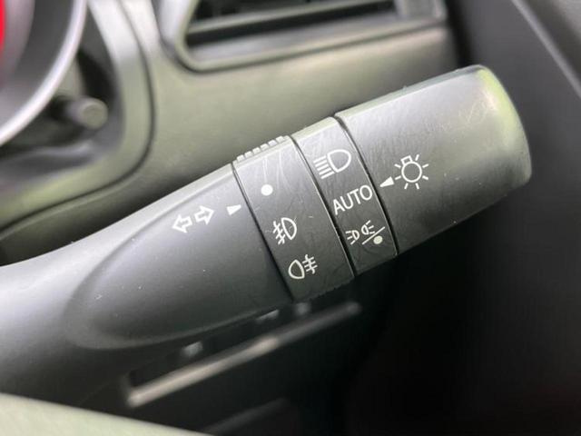 スイフトスポーツ スポーツ 保証書/ディスプレイオーディオ/シートヒーター/ドライブレコーダー 社外/ヘッドランプ LED/Bluetooth接続/ETC/EBD付ABS/横滑り防止装置/アルミホイール 純正 17インチ(12枚目)