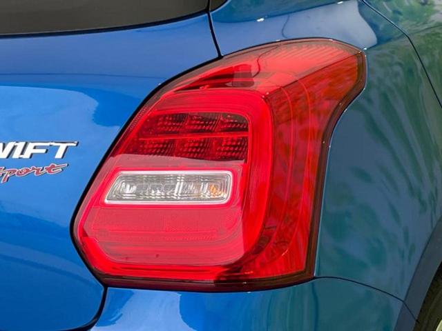 スイフトスポーツ スポーツ 保証書/ディスプレイオーディオ/シートヒーター/ドライブレコーダー 社外/ヘッドランプ LED/Bluetooth接続/ETC/EBD付ABS/横滑り防止装置/アルミホイール 純正 17インチ(36枚目)