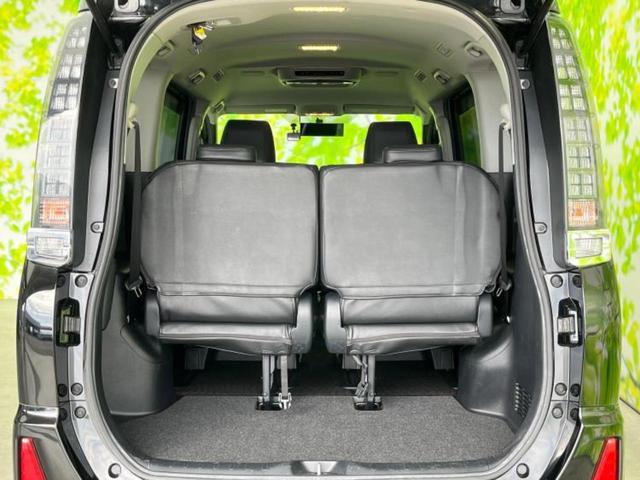 ヴォクシー ZSキラメキ 新品タイヤ/保証書/社外 10インチ ナビ/フリップダウンモニター 社外 11.4インチ/両側電動スライドドア/ドライブレコーダー 社外/ヘッドランプ HID/Bluetooth接続/ETC ドラレコ(20枚目)