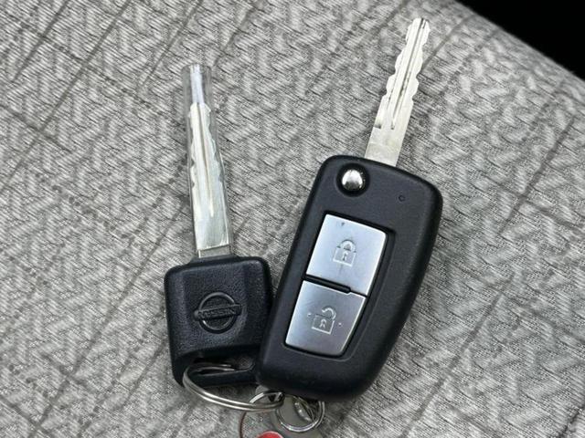 デイズ S 新品タイヤ/エマージェンシーブレーキ/禁煙車/エアバッグ 運転席/エアバッグ 助手席/パワーウインドウ/パワーステアリング/オートライト/盗難防止システム/最大積載量350kg/アクセサリーソケット(28枚目)