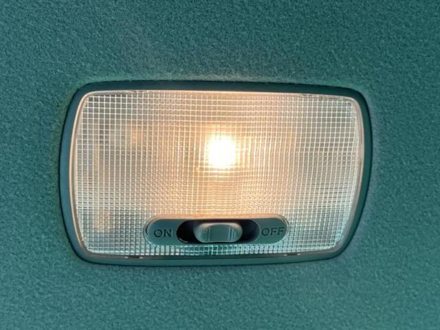 ＷＥＣＡＲＳの店舗にはキッズコーナーがございます！お子様連れのお客様もごゆっくり車選びをお楽しみいただける空間です！