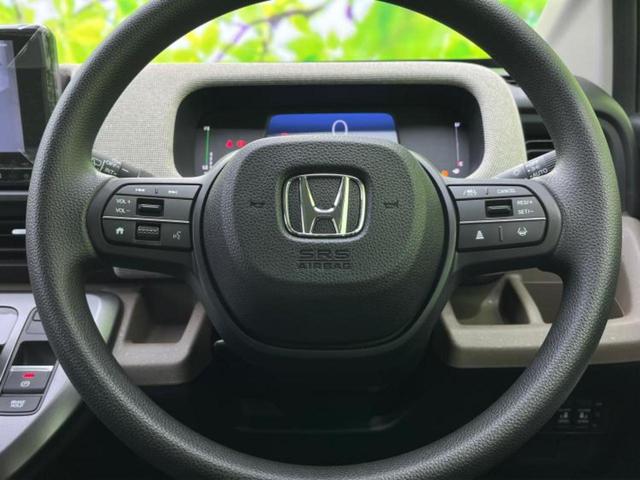 フリード eHEVエアー 保証書/純正 8インチ ナビ/ホンダセンシング/両側電動スライドドア/車線逸脱防止支援システム/登録済未使用車/ヘッドランプ LED/USBジャック/Bluetooth接続/EBD付ABS 禁煙車(15枚目)