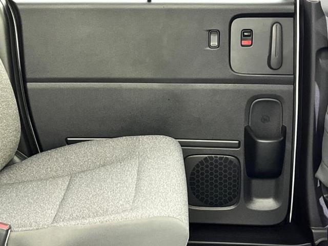 フリード eHEVエアー 保証書/純正 8インチ ナビ/ホンダセンシング/両側電動スライドドア/車線逸脱防止支援システム/登録済未使用車/ヘッドランプ LED/USBジャック/Bluetooth接続/EBD付ABS 禁煙車(25枚目)