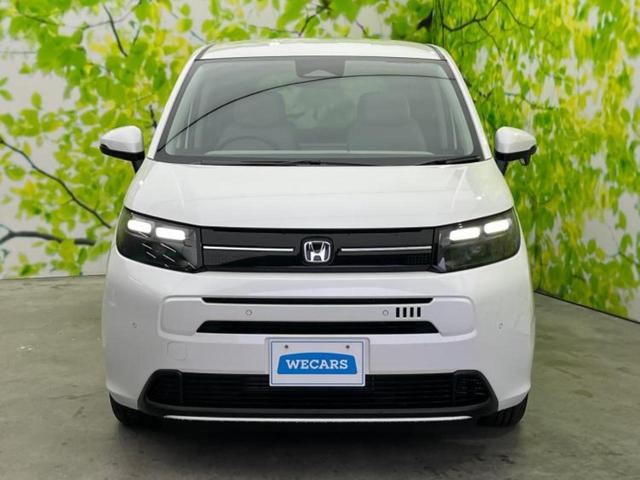 フリード eHEVエアー 保証書/純正 8インチ ナビ/ホンダセンシング/両側電動スライドドア/車線逸脱防止支援システム/登録済未使用車/ヘッドランプ LED/USBジャック/Bluetooth接続/EBD付ABS 禁煙車(50枚目)