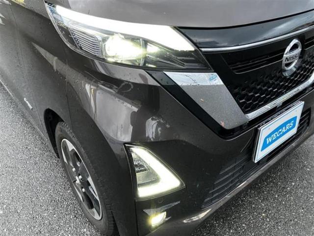 ルークス ハイウェイスターＸプロパイロットエディション　保証書／純正　９インチ　ＳＤナビ／衝突安全装置／両側電動スライドドア／アラウンドビューモニター／車線逸脱防止支援システム／シート　ハーフレザー／プロパイロット／ドライブレコーダー　前後　全周囲カメラ（18枚目）