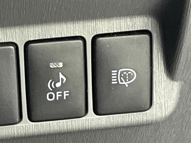 プリウスα Ｓ　新品タイヤ／保証書／純正　ＳＤナビ／ドライブレコーダー　社外／ヘッドランプ　ＬＥＤ／Ｂｌｕｅｔｏｏｔｈ接続／ＥＴＣ／ＥＢＤ付ＡＢＳ／横滑り防止装置／アイドリングストップ／バックモニター　バックカメラ（26枚目）