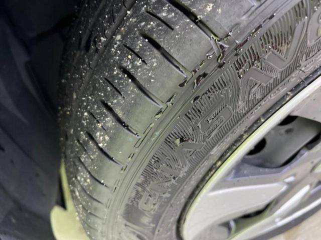 フィットハイブリッド ハイブリッド・Ｌパッケージ　新品タイヤ／純正　ＳＤナビ／ヘッドランプ　ＨＩＤ／Ｂｌｕｅｔｏｏｔｈ接続／ＥＴＣ／ＥＢＤ付ＡＢＳ／横滑り防止装置／アイドリングストップ／バックモニター／フルセグＴＶ／エアバッグ　運転席　バックカメラ（44枚目）