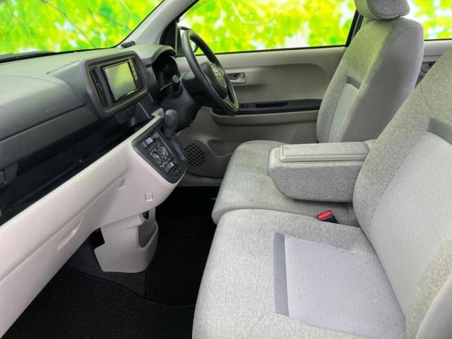 パッソ X S 新品タイヤ/保証書/純正 SDナビ/車線逸脱防止支援システム/Bluetooth接続/ETC/EBD付ABS/横滑り防止装置/アイドリングストップ/バックモニター/ワンセグTV/エアバッグ 運転席(6枚目)