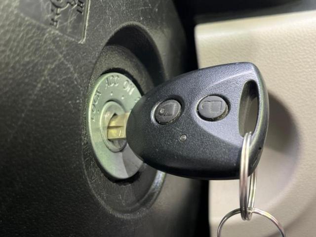 パッソ X S 新品タイヤ/保証書/純正 SDナビ/車線逸脱防止支援システム/Bluetooth接続/ETC/EBD付ABS/横滑り防止装置/アイドリングストップ/バックモニター/ワンセグTV/エアバッグ 運転席(25枚目)