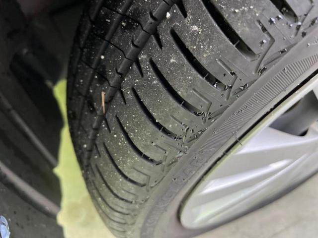 ピクシスジョイ Ｆ　Ｘ　ＳＡ３　純正　ＳＤナビ／スマートアシスト（トヨタ・ダイハツ）／シートヒーター　前席／車線逸脱防止支援システム／ドライブレコーダー　純正／ＥＴＣ／ＥＢＤ付ＡＢＳ／横滑り防止装置／アイドリングストップ　禁煙車（41枚目）