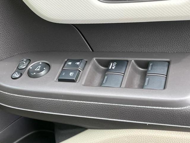 N-BOX G・Lホンダセンシング 保証書/純正 8インチ SDナビ/ホンダセンシング/電動スライドドア/車線逸脱防止支援システム/ドライブレコーダー 前後/ヘッドランプ LED/USBジャック/Bluetooth接続/ETC ドラレコ(24枚目)