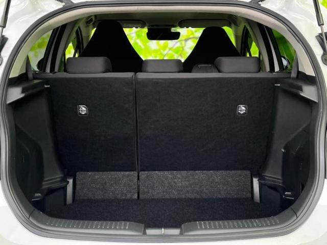 アクア Ｘ　新品タイヤ／保証書／ディスプレイオーディオ／衝突安全装置／車線逸脱防止支援システム／ヘッドランプ　ＬＥＤ／ＵＳＢジャック／Ｂｌｕｅｔｏｏｔｈ接続／ＥＴＣ／ＥＢＤ付ＡＢＳ／横滑り防止装置　バックカメラ（8枚目）