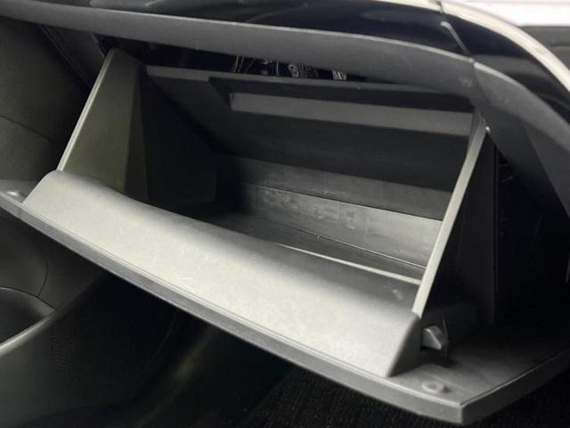 アクア Ｘ　新品タイヤ／保証書／ディスプレイオーディオ／衝突安全装置／車線逸脱防止支援システム／ヘッドランプ　ＬＥＤ／ＵＳＢジャック／Ｂｌｕｅｔｏｏｔｈ接続／ＥＴＣ／ＥＢＤ付ＡＢＳ／横滑り防止装置　バックカメラ（27枚目）