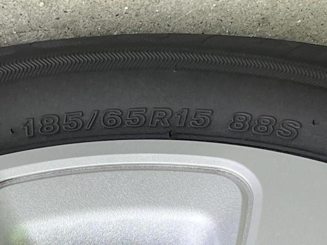 アクア Ｘ　新品タイヤ／保証書／ディスプレイオーディオ／衝突安全装置／車線逸脱防止支援システム／ヘッドランプ　ＬＥＤ／ＵＳＢジャック／Ｂｌｕｅｔｏｏｔｈ接続／ＥＴＣ／ＥＢＤ付ＡＢＳ／横滑り防止装置　バックカメラ（42枚目）