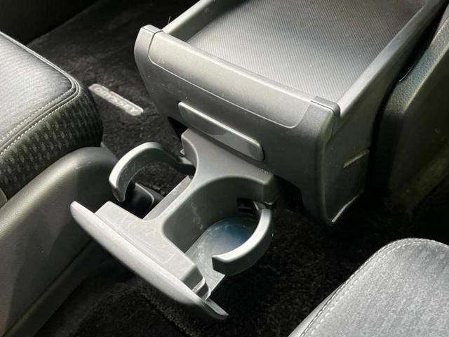 オデッセイ アブソルート　新品タイヤ／保証書／純正　１０インチ　メモリーナビ／ホンダセンシング／両側電動スライドドア／全方位モニター／ヘッドランプ　ＬＥＤ／Ｂｌｕｅｔｏｏｔｈ接続／ＥＢＤ付ＡＢＳ／横滑り防止装置　全周囲カメラ（36枚目）