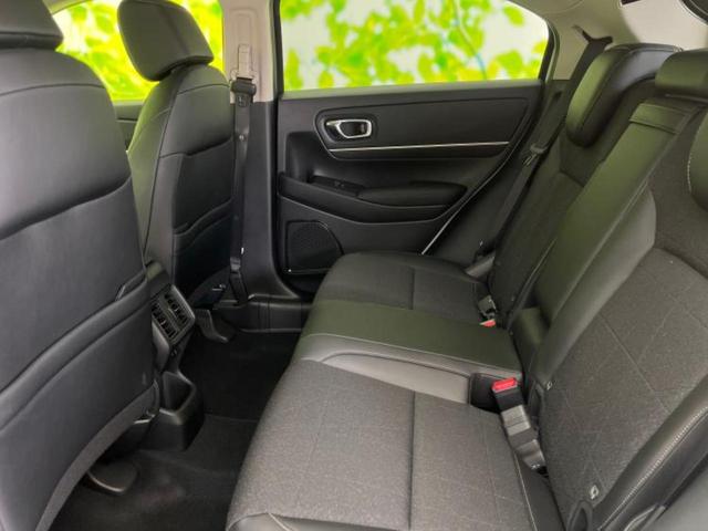 ヴェゼル eHEV Z 保証書/純正 9インチ ナビ/ホンダセンシング/シートヒーター 前席/車線逸脱防止支援システム/電動バックドア/登録済未使用車/ヘッドランプ LED/Bluetooth接続/EBD付ABS 禁煙車(7枚目)