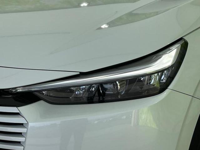 ヴェゼル eHEV Z 保証書/純正 9インチ ナビ/ホンダセンシング/シートヒーター 前席/車線逸脱防止支援システム/電動バックドア/登録済未使用車/ヘッドランプ LED/Bluetooth接続/EBD付ABS 禁煙車(42枚目)