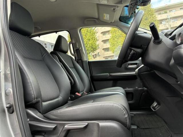 フリード Ｇホンダセンシング　保証書／純正　ＳＤナビ／ホンダセンシング／両側電動スライドドア／シートヒーター　前席／車線逸脱防止支援システム／シート　ハーフレザー／ヘッドランプ　ＬＥＤ／ＵＳＢジャック／Ｂｌｕｅｔｏｏｔｈ接続（5枚目）